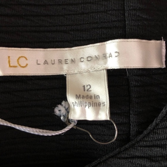 Lauren Conrad Textured Scoop Neck Pleated Dress Black 12 - Picture 7 of 12